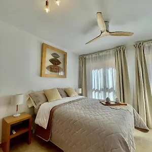 https://ivory-suites.hotelsinnerja.org
